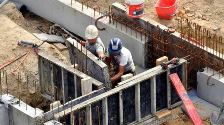 Le secteur du bâtiment et des travaux publics des Côtes-d’Armor « exige le plafonnement des taxes sur les carburants »